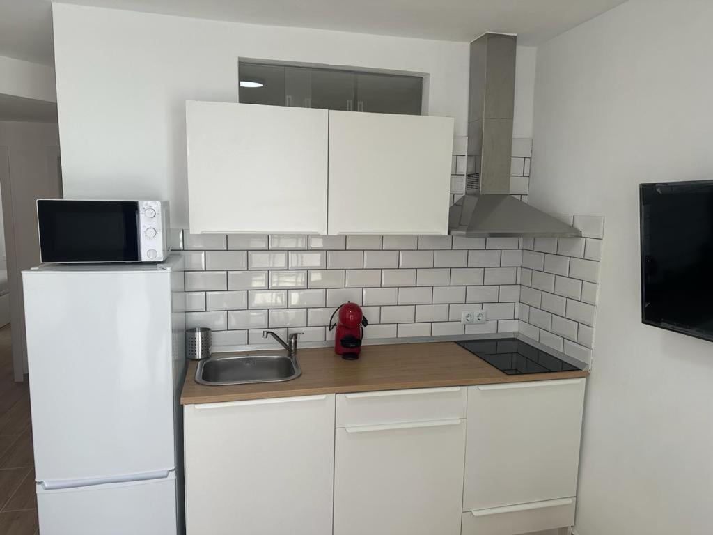 Antonio Apartment Лос Кристианос Экстерьер фото
